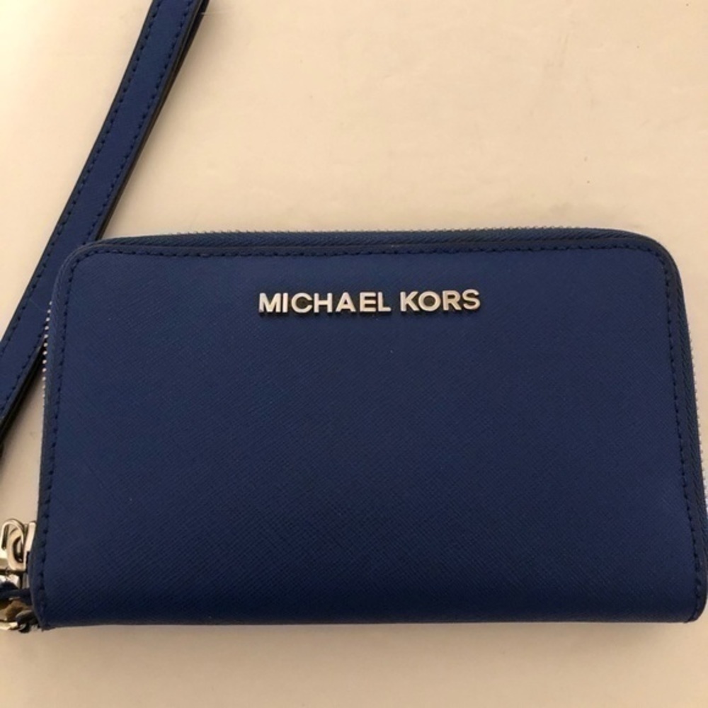 👛 MICHAEL KORS 👛 blue wristlet wallet - Picture 2 of 5